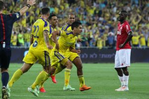 זיו. למרות הפציעות