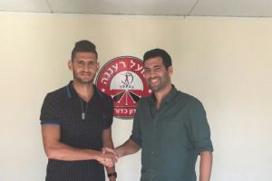 שעבן (משמאל). ברעננה מאמינים בפוטנציאל שלו