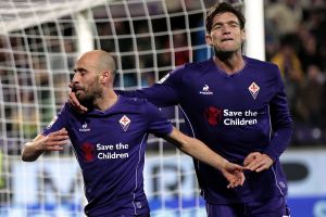 בורחה ואלרו. התעופף ונגח את פיורנטינה למקום ה-3