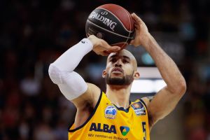 לוגאן. מפגש עם האקסית