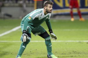 לוי. לא זוכה להזדמנויות במדי הצהובים