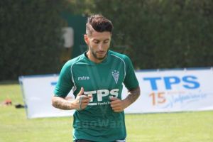 מדל. רחוק מאוד מהכרמל