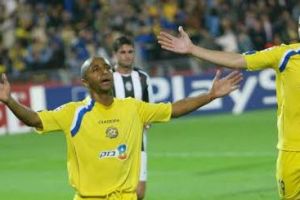 דגו חוגג מול יובנטוס. מלך השערים של הצהובים