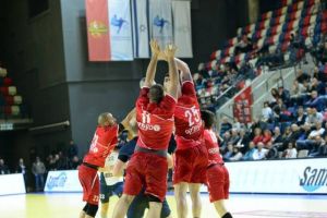 שחקני הפועל ראשלצ חוגגים