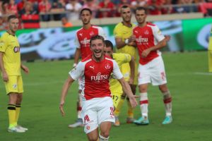 אנטל. מקורביו שמעו כי הוא רשאי לחפש קבוצה