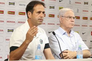 שחר ולוי. בעיטה למעלה?