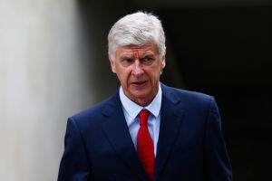 ונגר. פתח חזית נגד המייטירדס