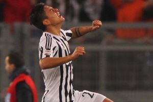 דיבאלה חוגג שער יפהפה באולימפיקו