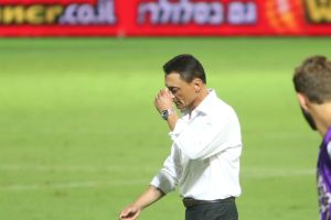 מנדיונדו. השחקנים שמחים שהלך