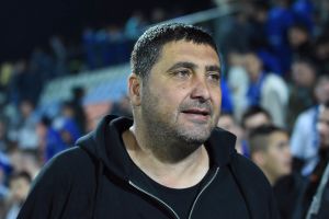 בשבוע שעבר הוא נטש