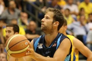 ניב ברקוביץ'. חוזר לאילת