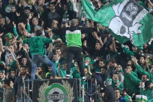 אוהדי מכבי חיפה. יגרילו כרטיסים