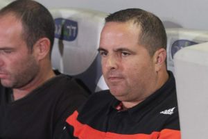 בן שמעון. יוותר על התביעה?