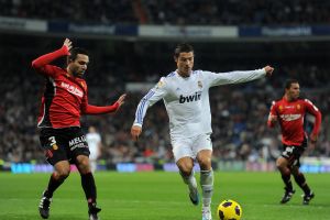 ז'ואאו ויקטור שומר על רונאלדו. יחליף את דרינצ'יץ'?