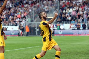 גבאי בטירוף. הגיע לתת מספרים