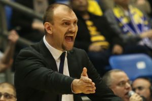 מעמדו מעורער. טבק