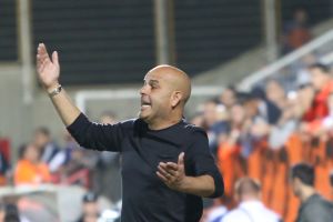 אבוקסיס. מקורב לבעלים המיועד