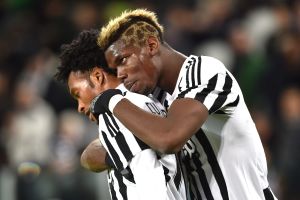 ראש בראש מול נאפולי על האליפות. הביאנקונרי חוגגים