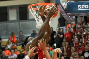 אלן. חיסל את נס ציונה מתחת לסלים