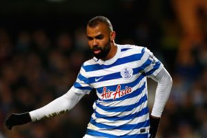 סנדרו. יוכל לשוב לאנגליה?