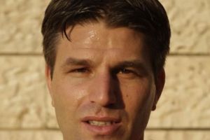 אהרון. בסוף הוא כבש במשחק הפרידה