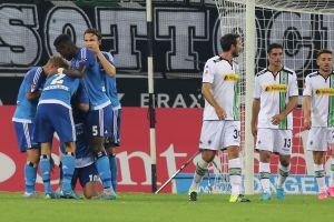 החגיגה של המבורג מול ההשפלה של גלדבאך