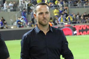 גיא צרפתי. עוד הפסד ביתי