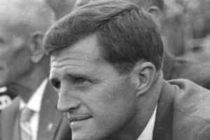 מנסל. ניצח 1