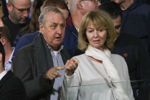 התרשם מההצגה בבלומפילד. קרויף