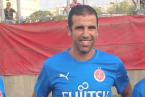 באדיר. רוצה שהשחקנים ירוצו וילחמו