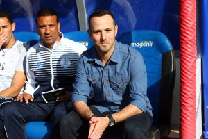 רק נקודה. צרפתי