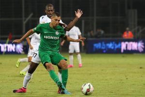 חבשי. יפתח לצד דקל קינן