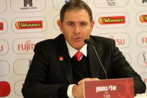 גוטמן. המאמן האחרון לעונה זו בחודורוב?