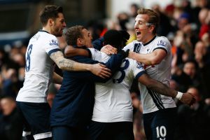 מנפצים שיא אחרי שיא. התרנגולים מקרקרים