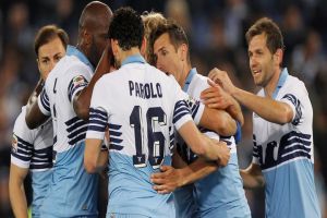 שחקני לאציו חוגגים