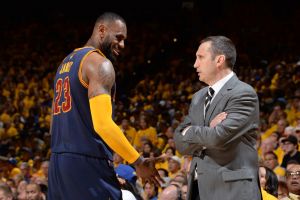 בלאט ולברון. צעד ראשון לשבירת הקללה