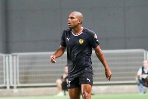 מגבו. מקבל הרבה קרדיט לאחרונה