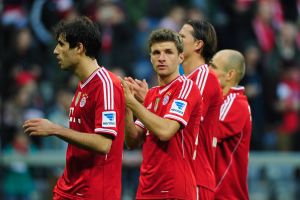 שחקני באיירו מינכן מודים לקהל