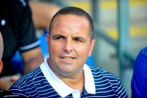 בן שמעון. קיבל מאמן כושר לצדו