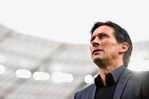 ההתנצלות לא התקבלה. שמידט