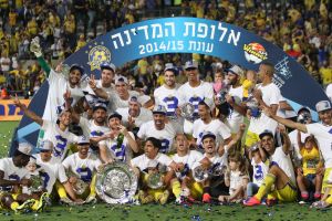 מכבי חוגגת אליפות. הגרלה נוחה לצהובים