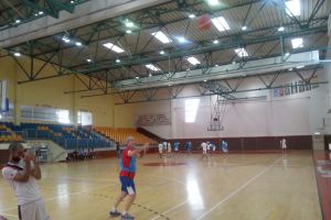 כץ. שבר דיסטנס