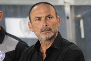 איוניר. עדיין לא סיים עם הסגל