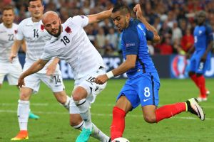 אייטי מול פוגבה