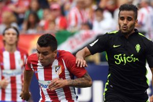 אין לו הרבה מזל. דוגלאס