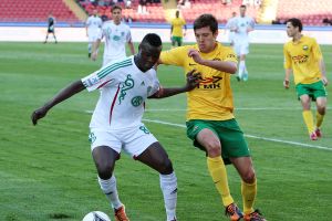 אנדואסל משמאל. איווניר התלהב ותוך שבוע קיבל את החלוץ