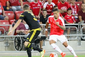 בוזגלו. כבר יטעם מהספסל?