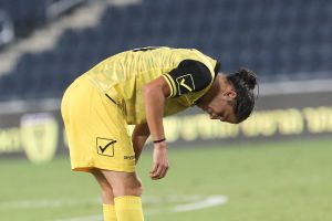 בנש. טביב מחזיק ממנו