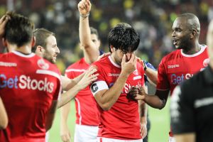 ברדה מתקשה לעצור את הדמעות