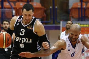 גפני מול אסנטי. יהיה צמוד גם הפעם?